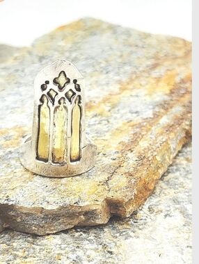 CATHEDRAL TRACERY WINDOW GOTHIC DESING RING SZ 11.5